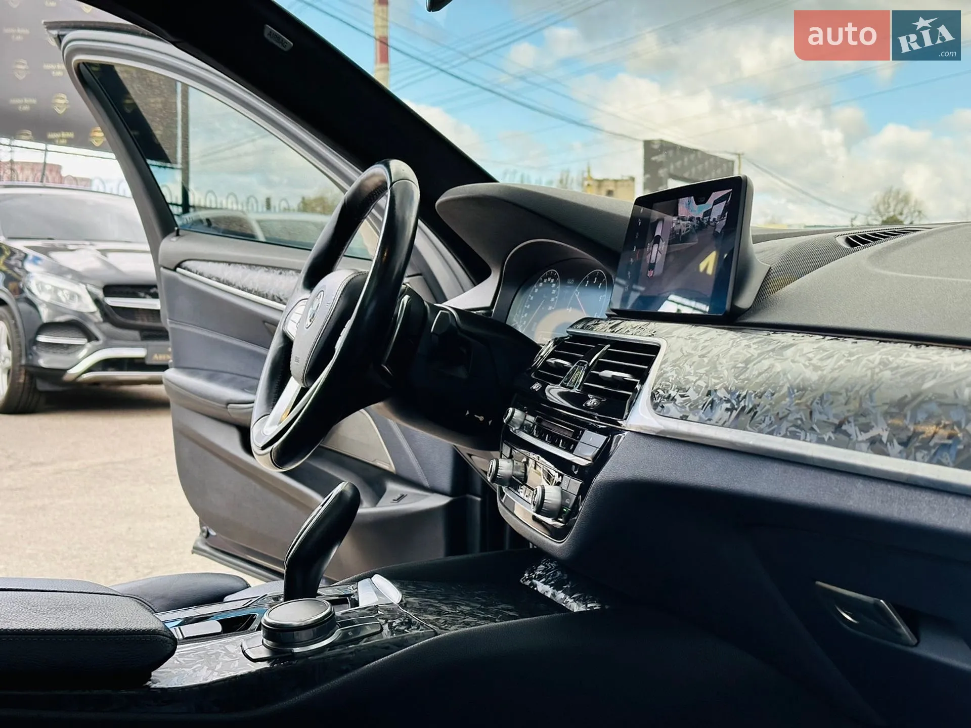 2017 BMW 5er - мініатюра 26