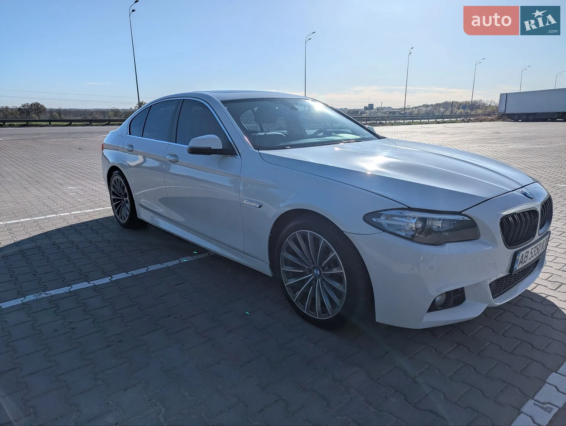 2015 BMW 5er - мініатюра 9