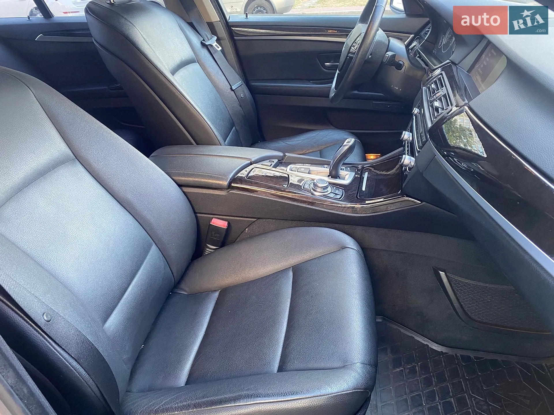 2012 BMW 5er - мініатюра 7