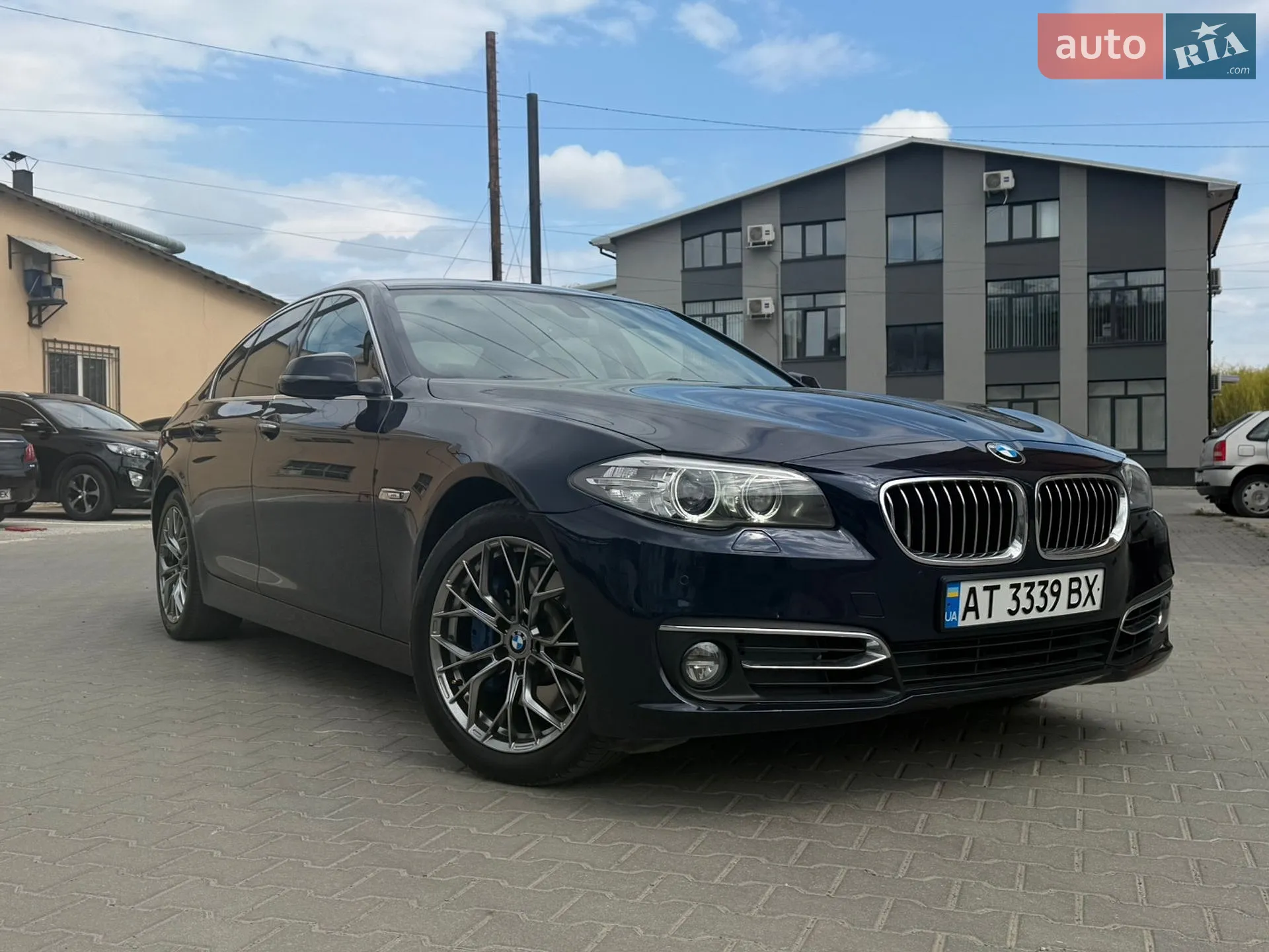 2014 BMW 5er - мініатюра 2