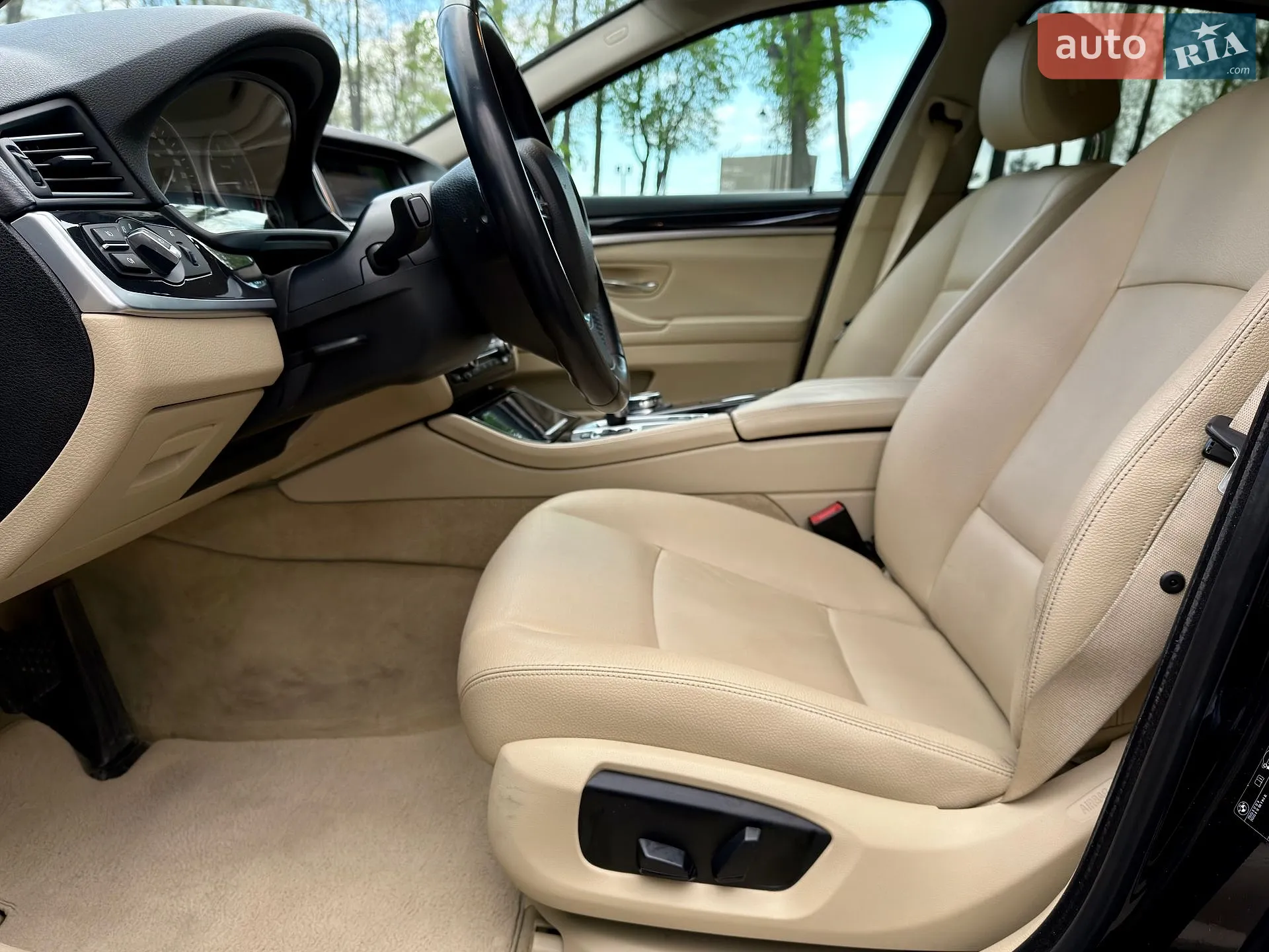 2013 BMW 5er - мініатюра 16