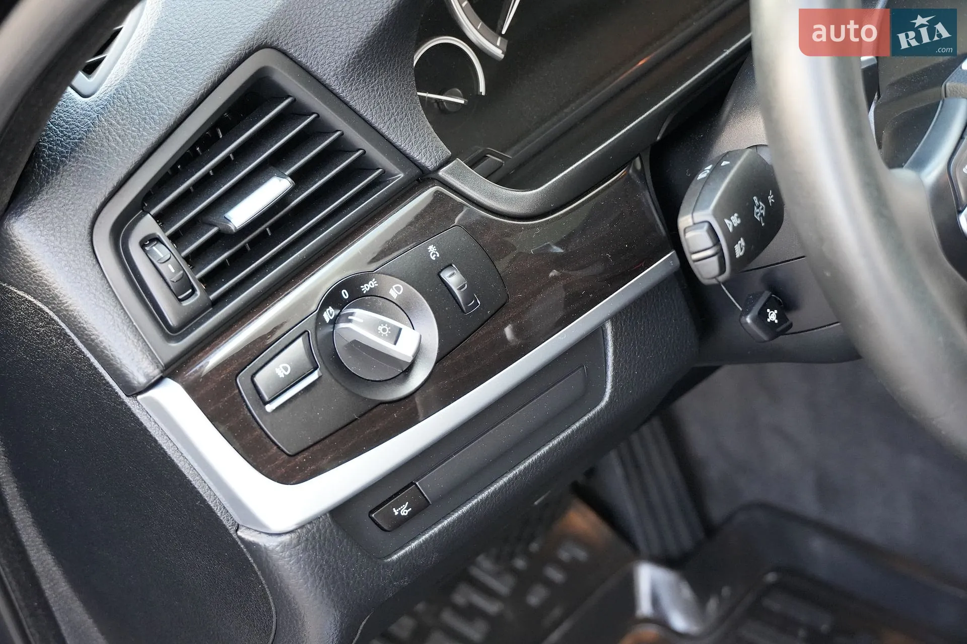 2015 BMW 5er - мініатюра 47