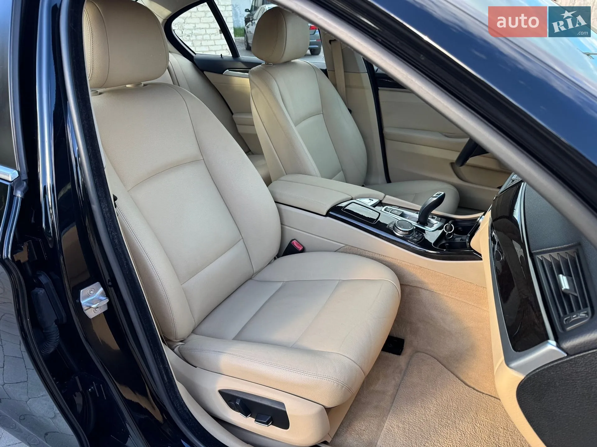 2015 BMW 5er - мініатюра 28