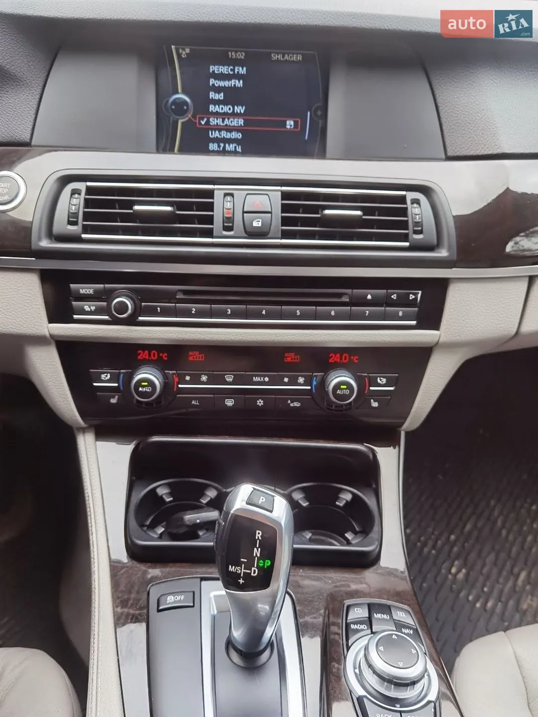 2010 BMW 5er - мініатюра 16