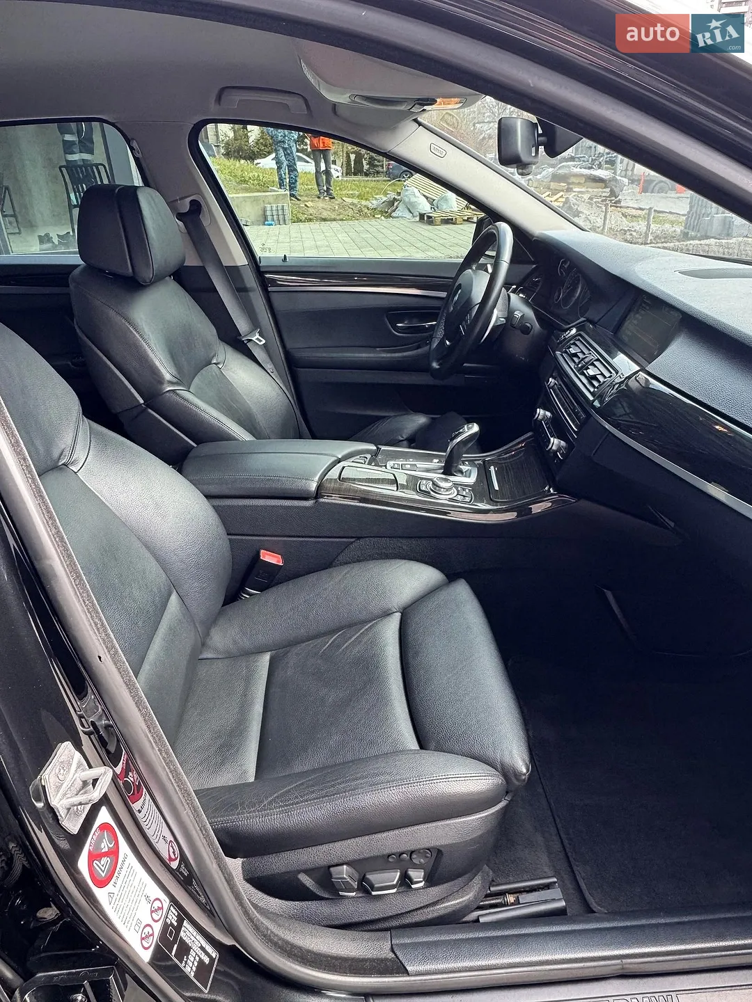 2012 BMW 5er - мініатюра 10