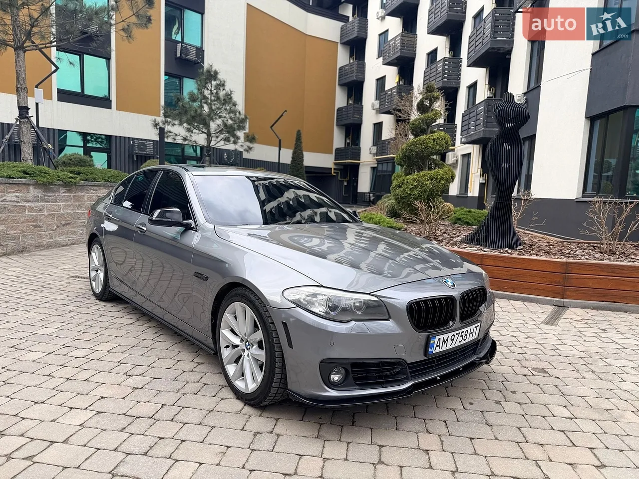 2013 BMW 5er - мініатюра 13