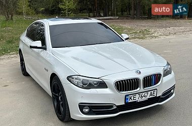 Седан BMW 5 Series 2015 в Киеве