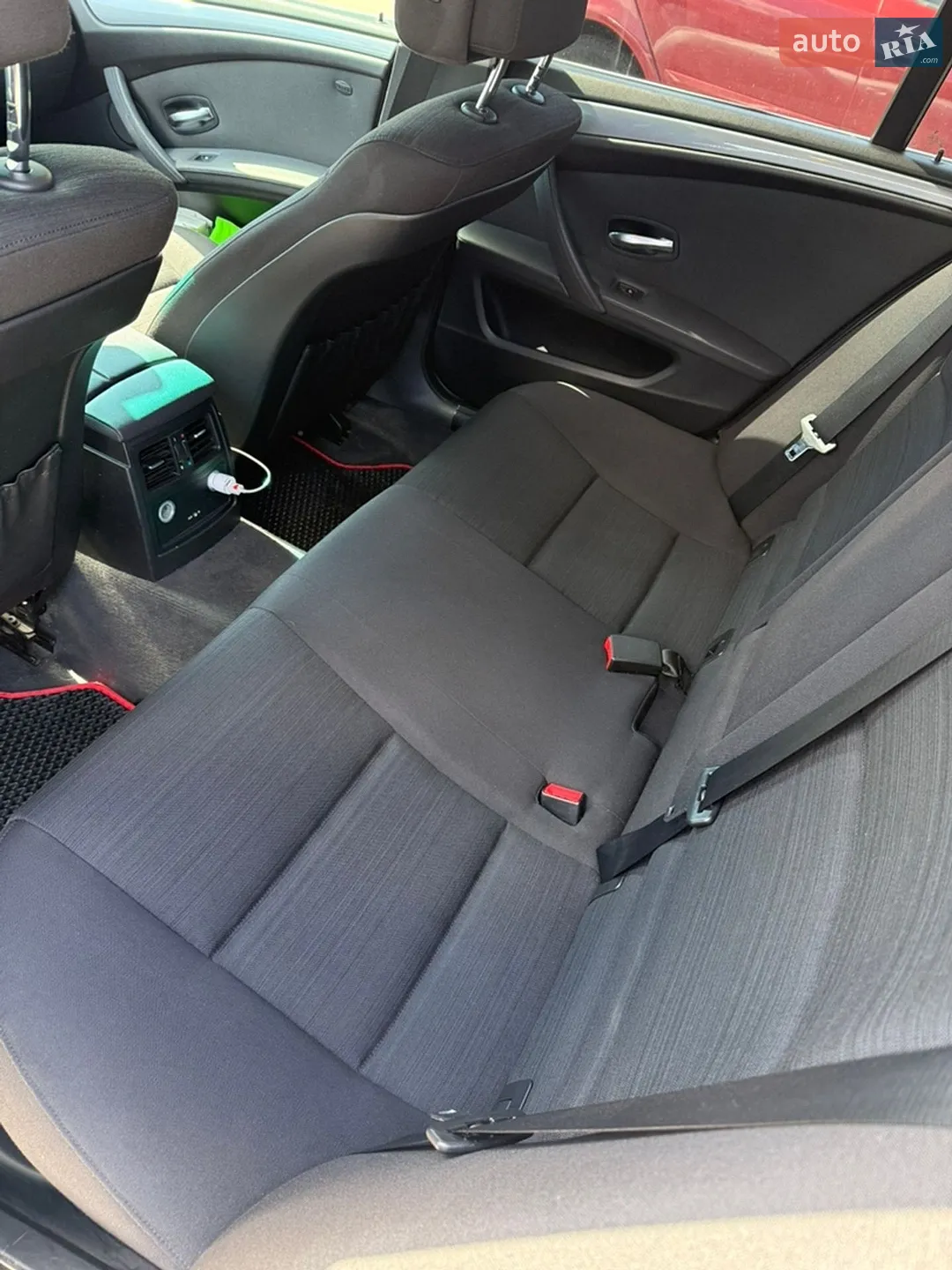 2010 BMW 5er - мініатюра 10