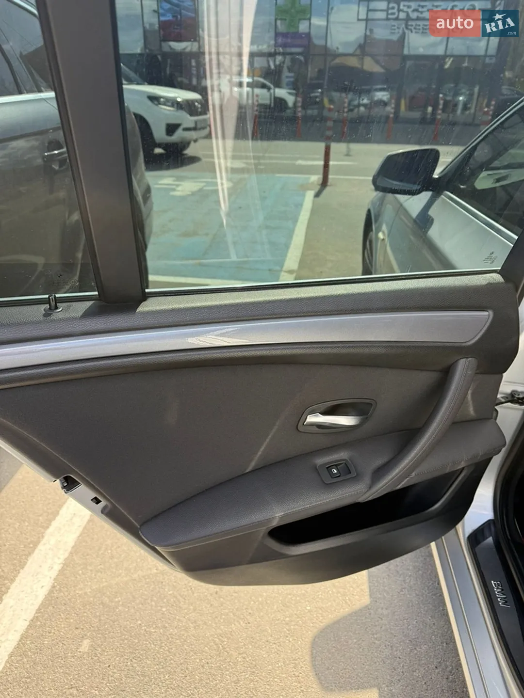 2010 BMW 5er - мініатюра 13