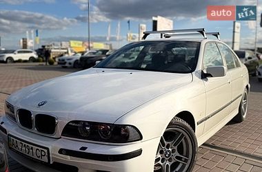 Седан BMW 5 Series 2002 в Львове
