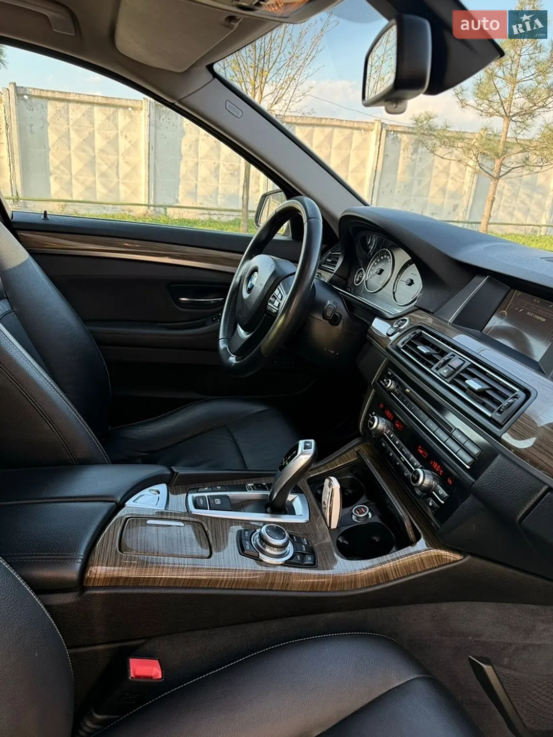 2013 BMW 5er - мініатюра 18