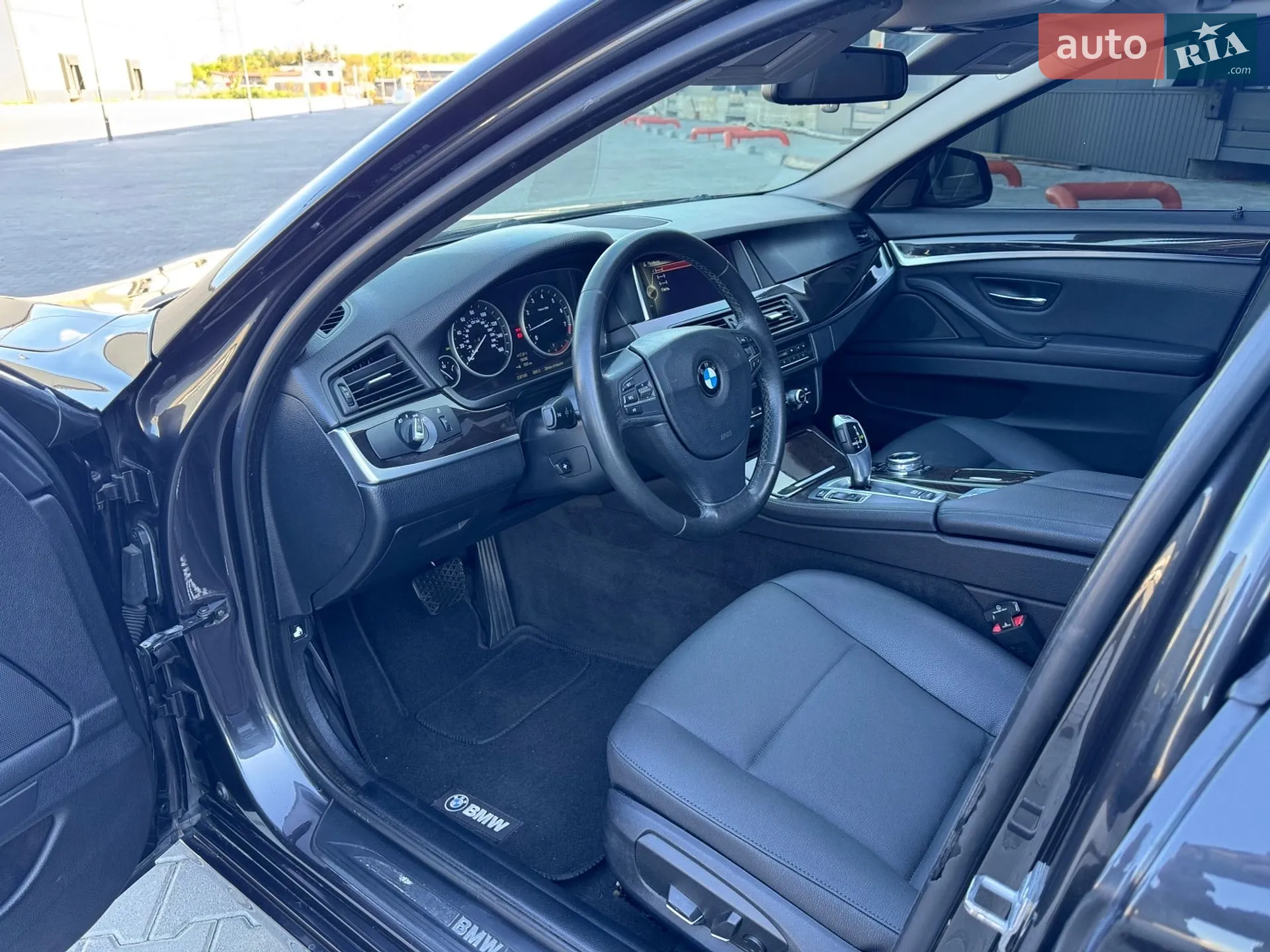 2013 BMW 5er - мініатюра 21