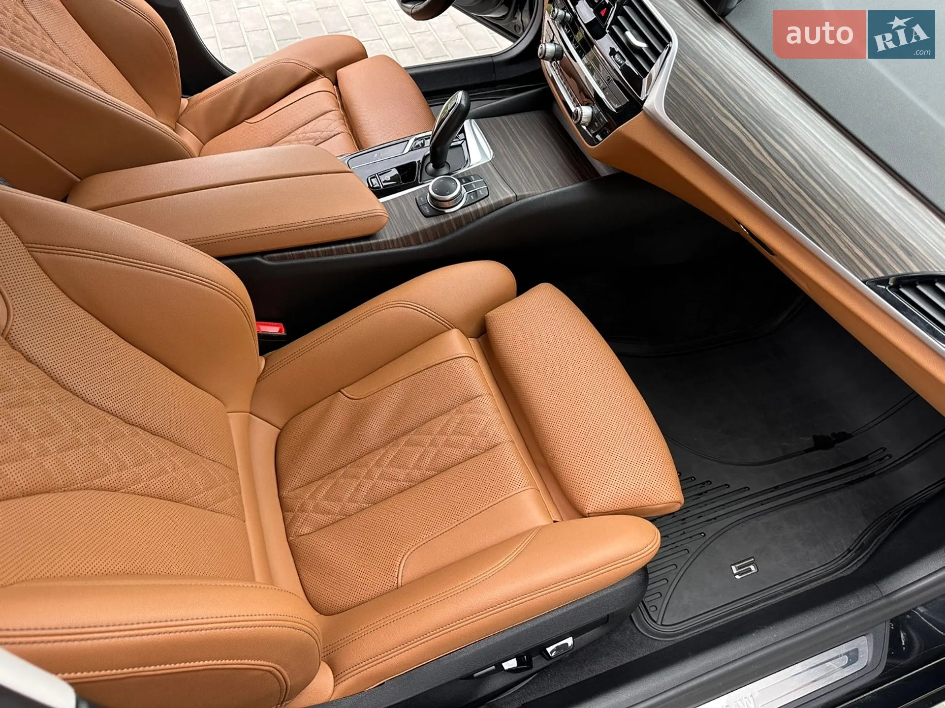 2020 BMW 5er - мініатюра 18