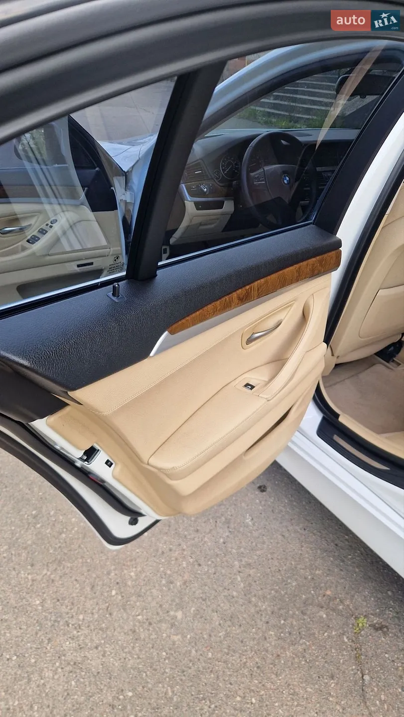 2012 BMW 5er - мініатюра 19