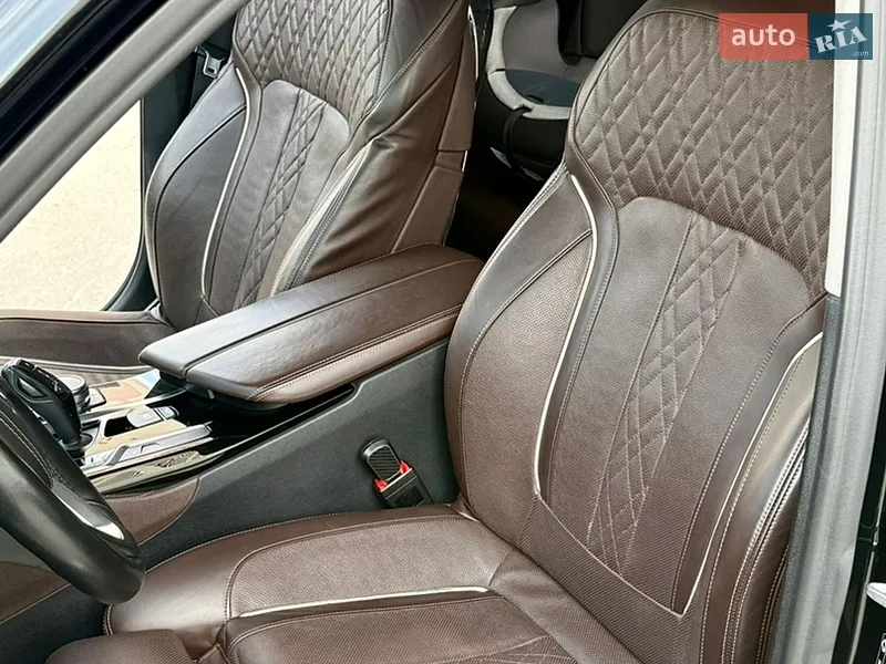 BMW 5 Series 2018 VIN WBAJC9101JB279394 фото оголошення 14 з 71