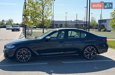 Седан BMW 5 Series 2022 в Ужгороде