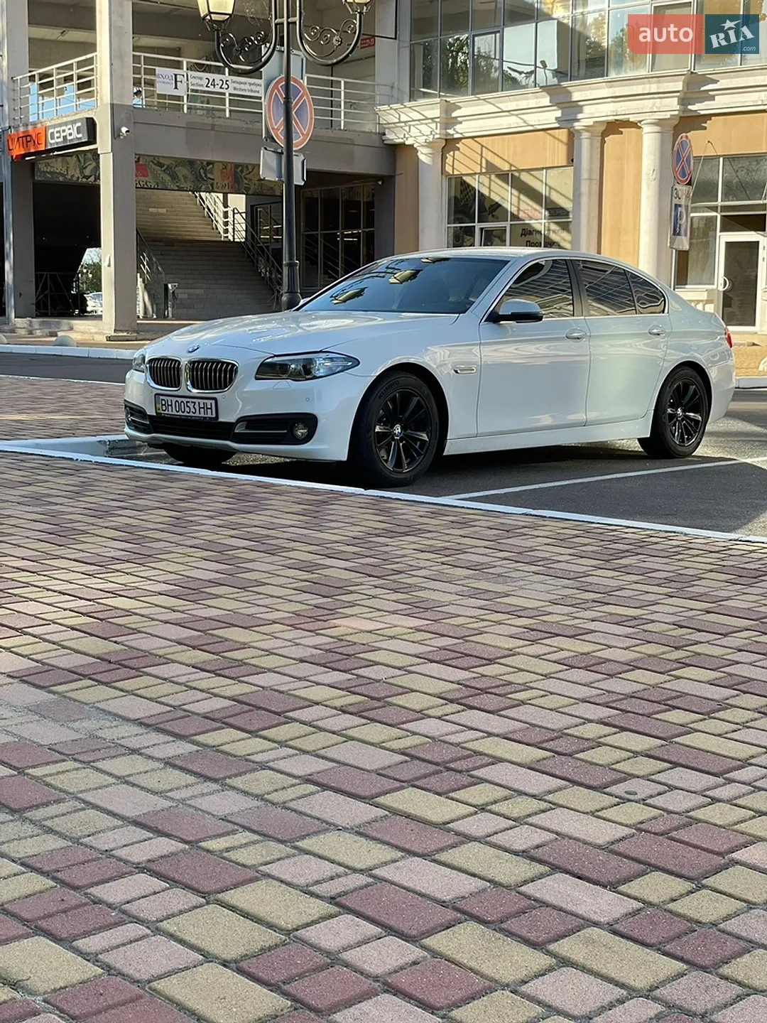 2016 BMW 5er - мініатюра 5