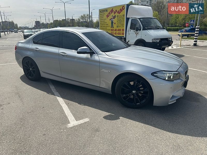 BMW 5 Series 2015