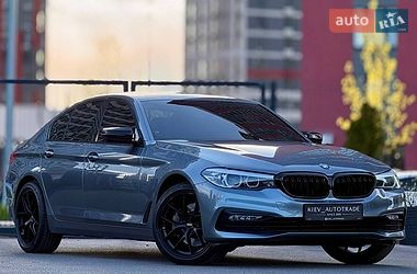 Седан BMW 5 Series 2017 в Киеве
