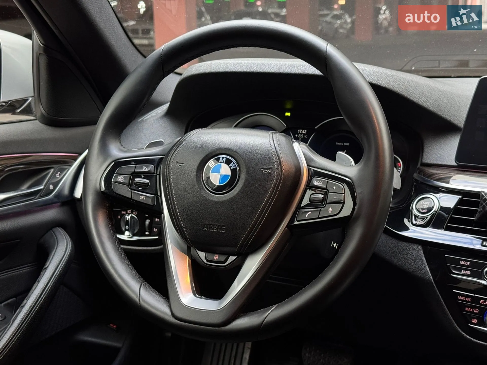 2017 BMW 5er - мініатюра 24