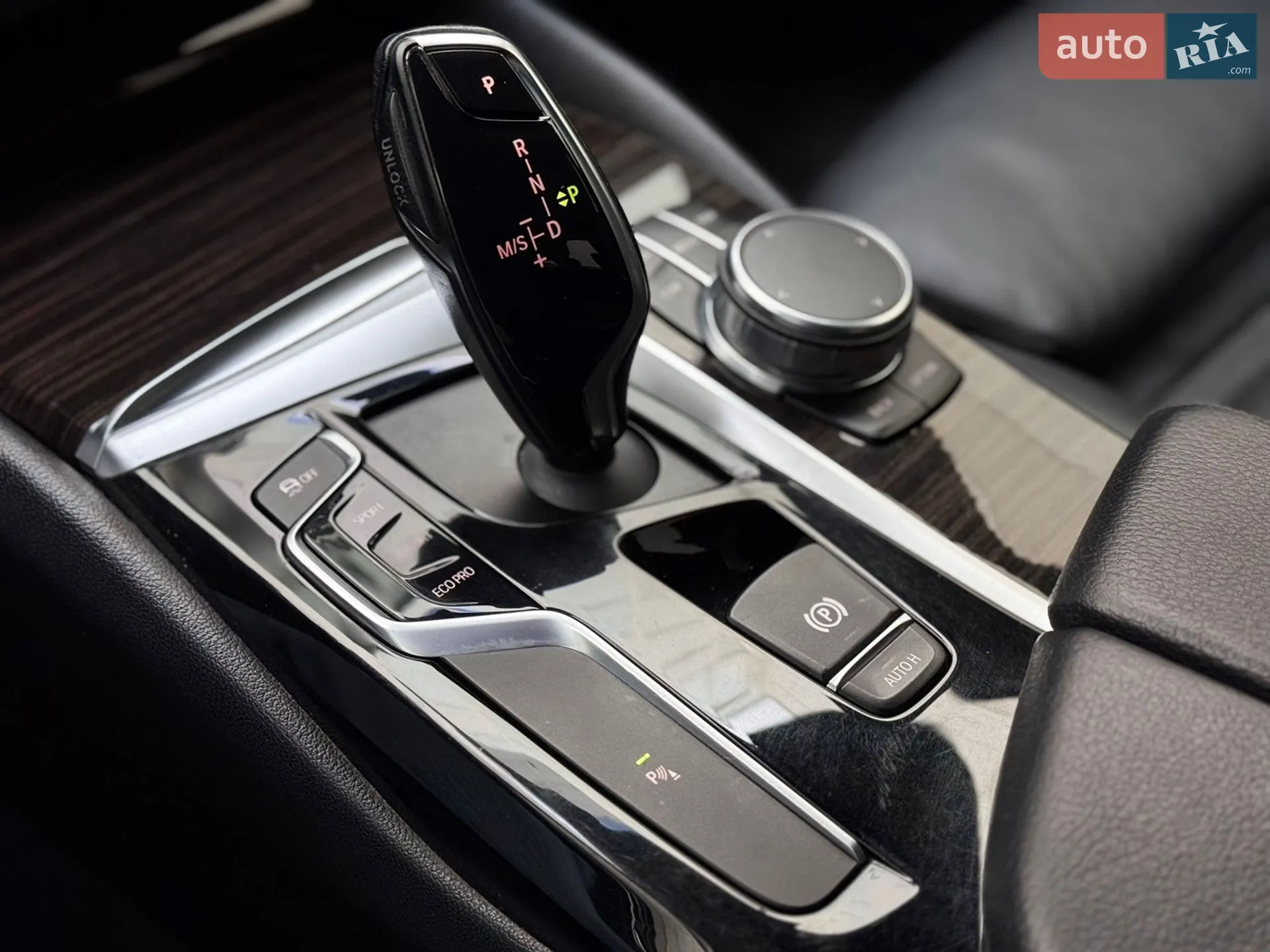 2017 BMW 5er - мініатюра 32
