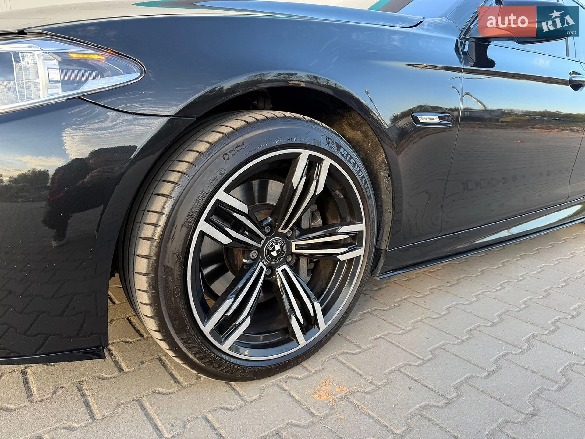2012 BMW 5er - мініатюра 11