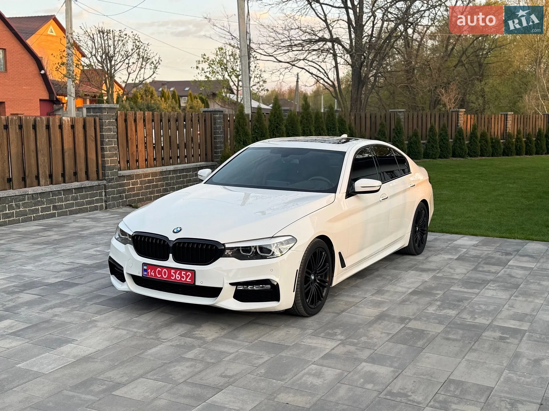 2017 BMW 5er - мініатюра 3