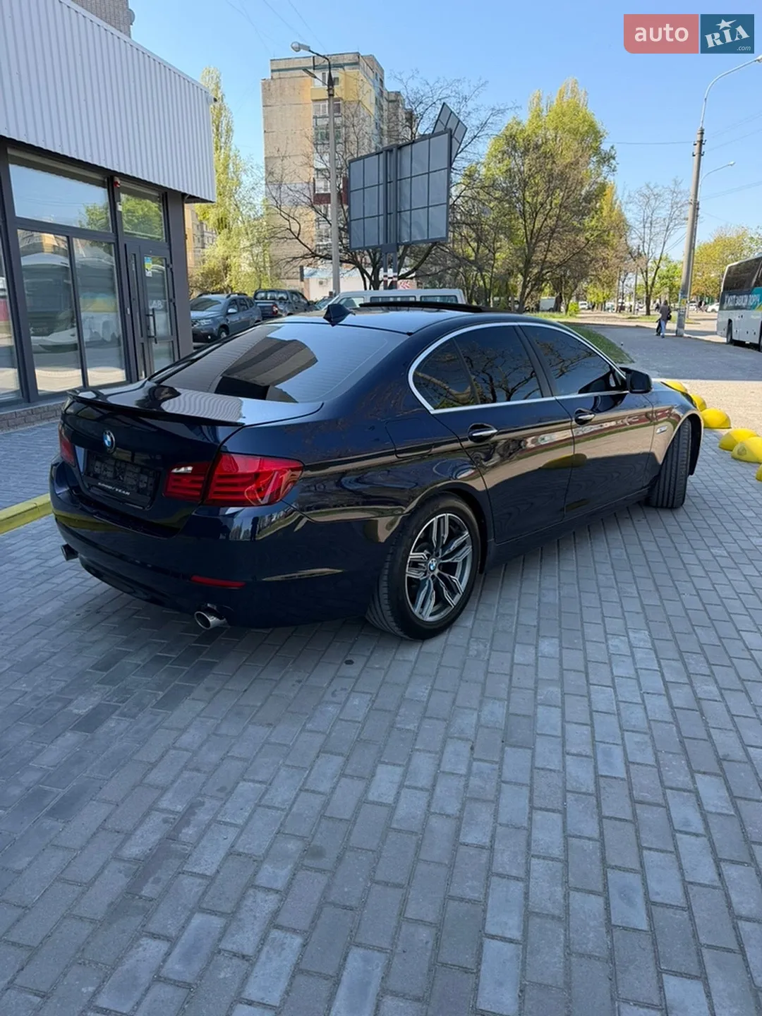 2011 BMW 5er - мініатюра 5