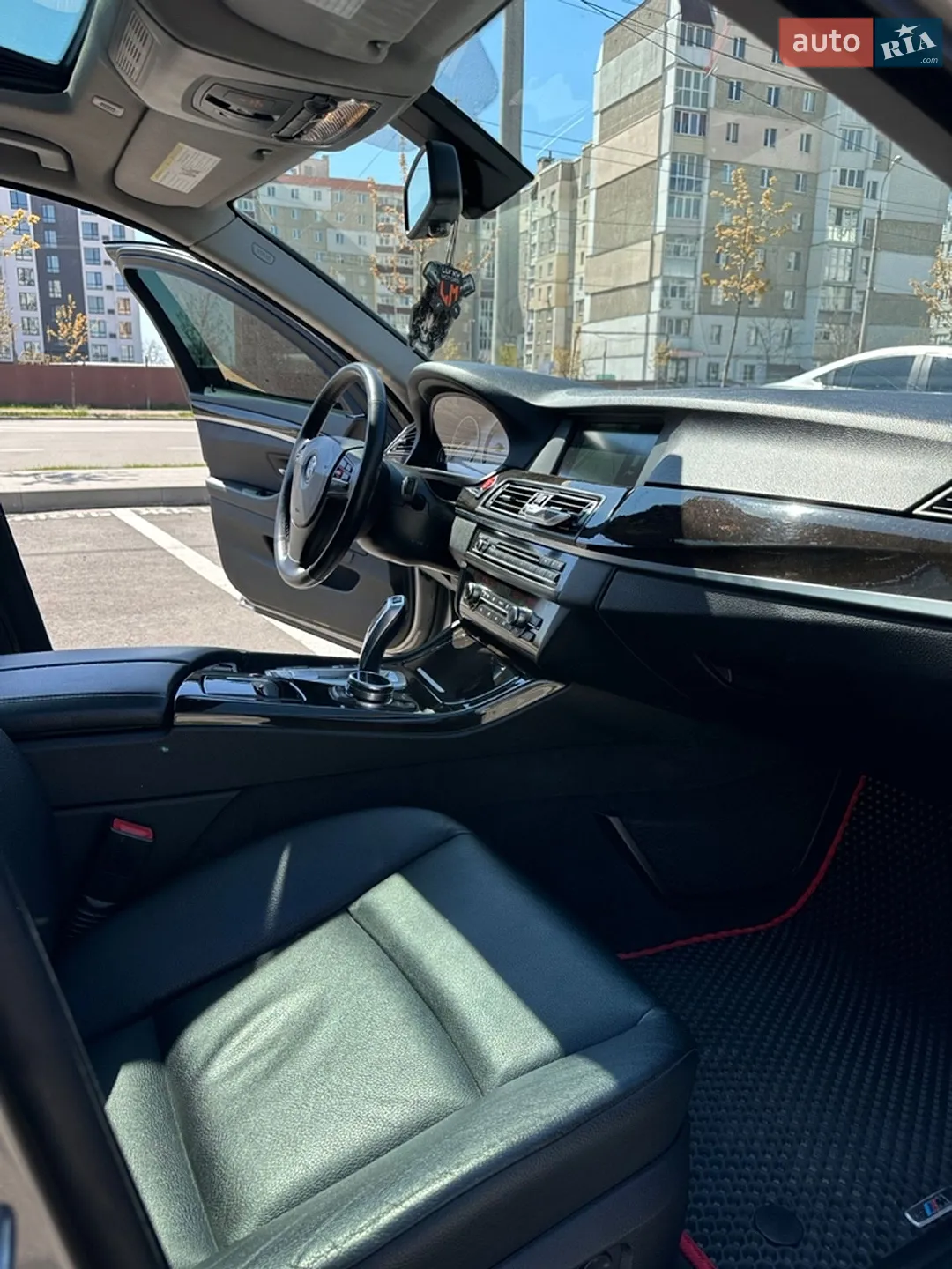 2012 BMW 5er - мініатюра 12