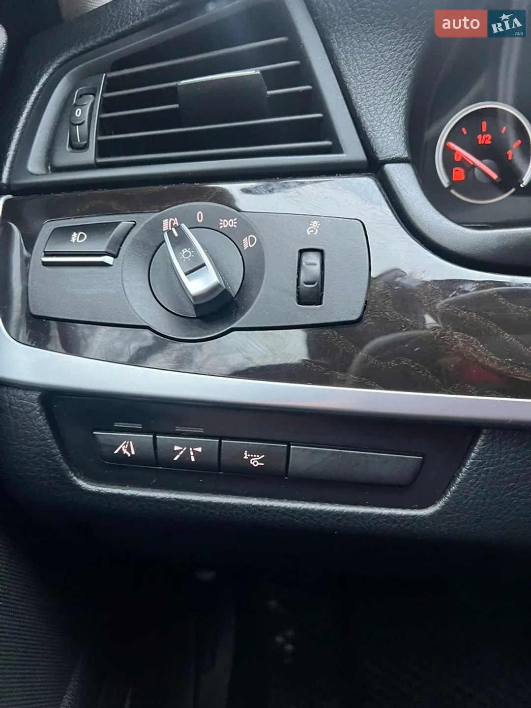 2012 BMW 5er - мініатюра 3