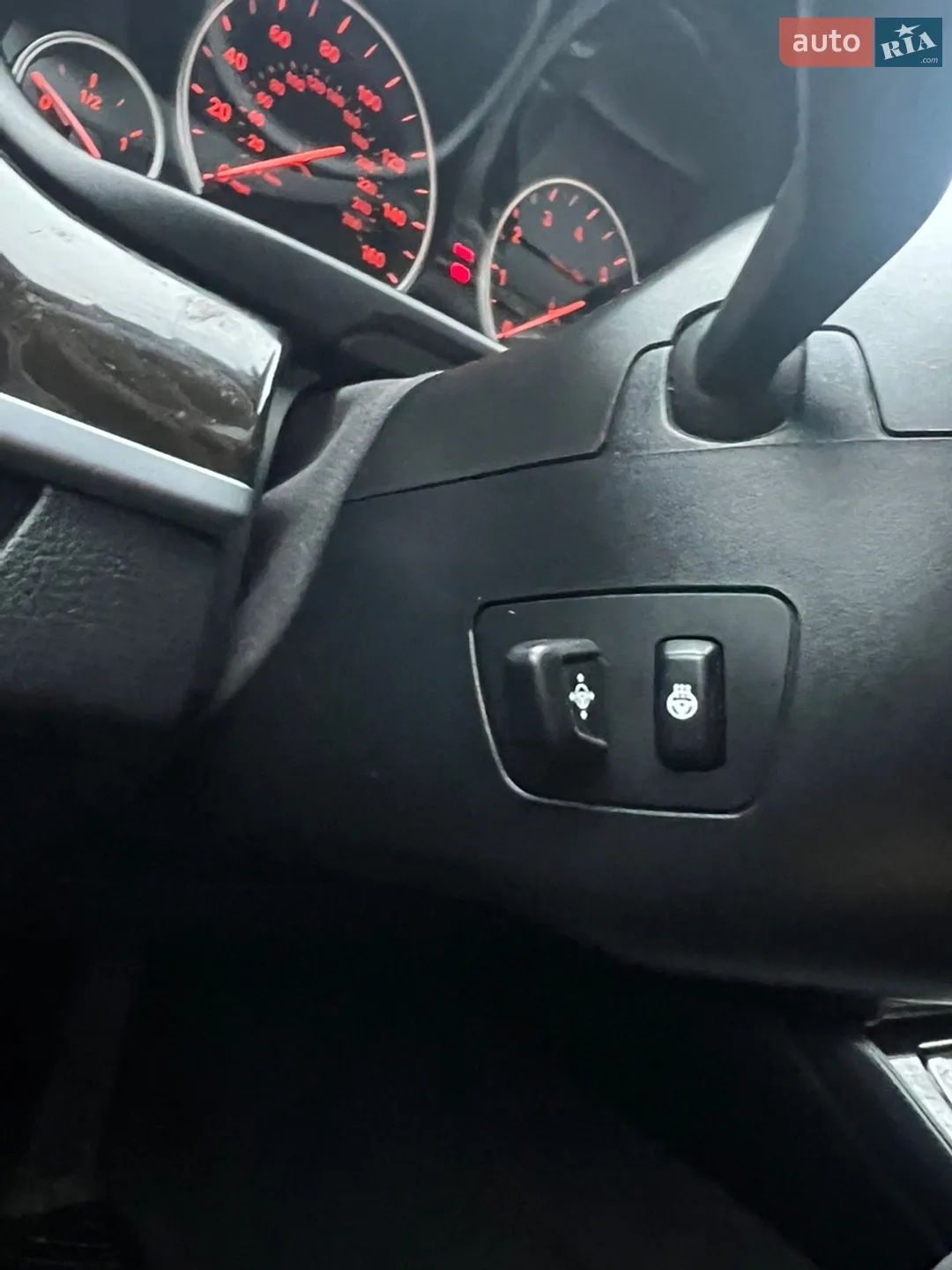 2012 BMW 5er - мініатюра 4