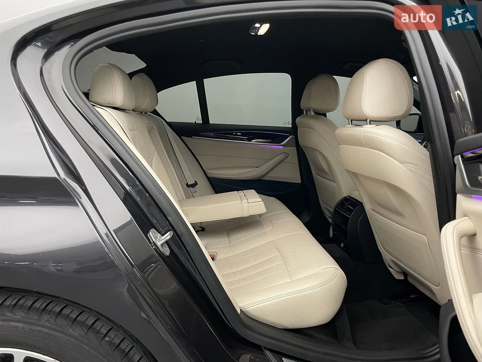 2017 BMW 5er - мініатюра 21