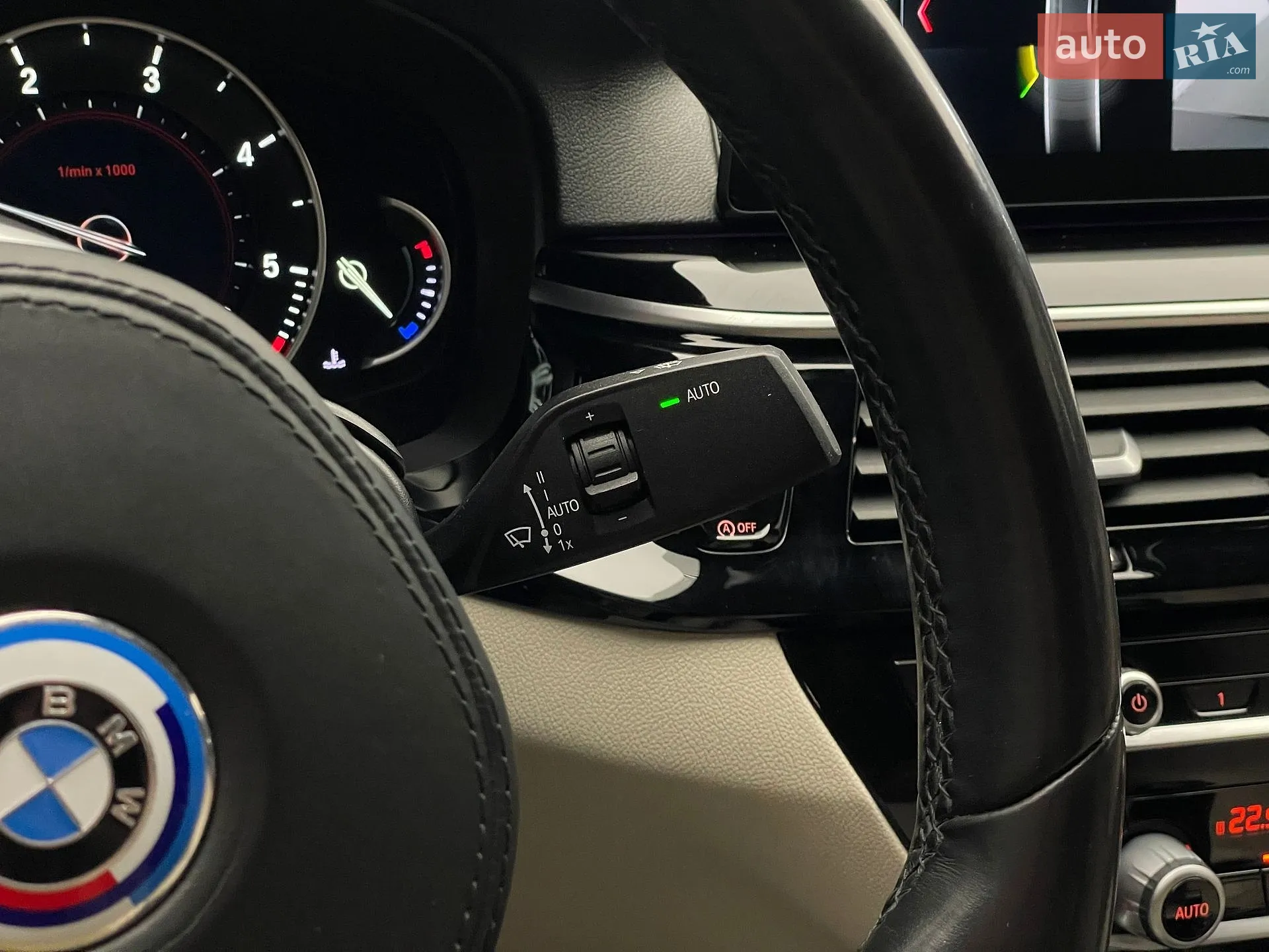 2017 BMW 5er - мініатюра 14