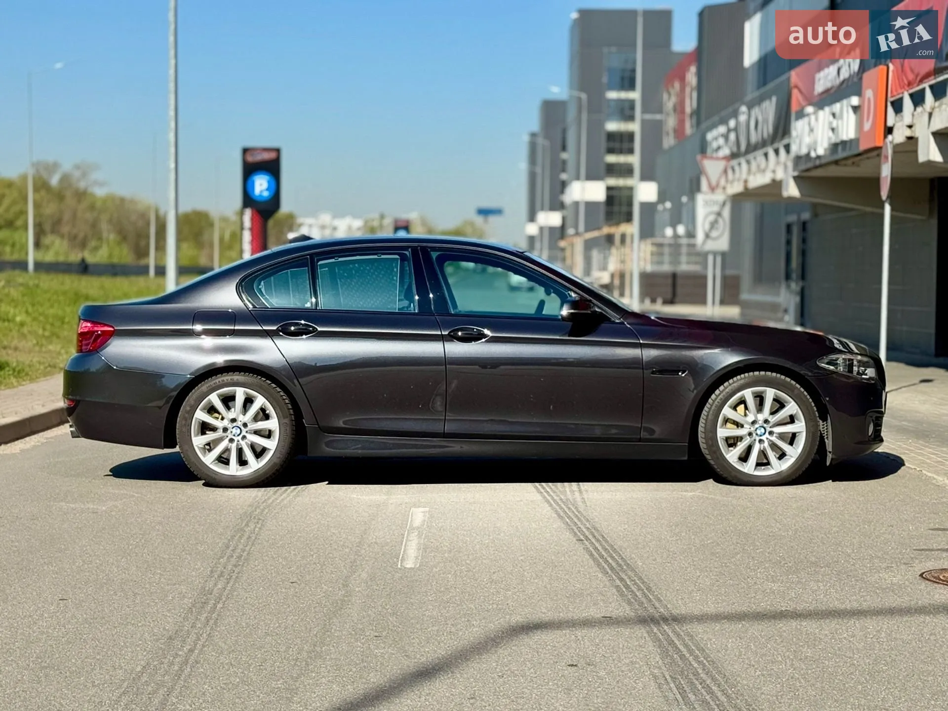 2016 BMW 5er - мініатюра 3