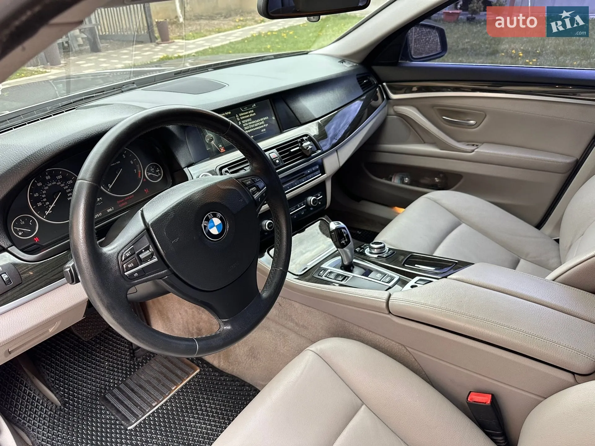 2012 BMW 5er - мініатюра 24