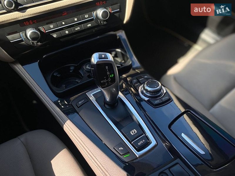 Седан BMW 5 Series 2010 в Киеве