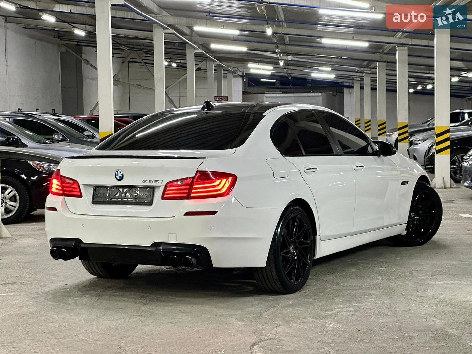 2013 BMW 5er - мініатюра 2