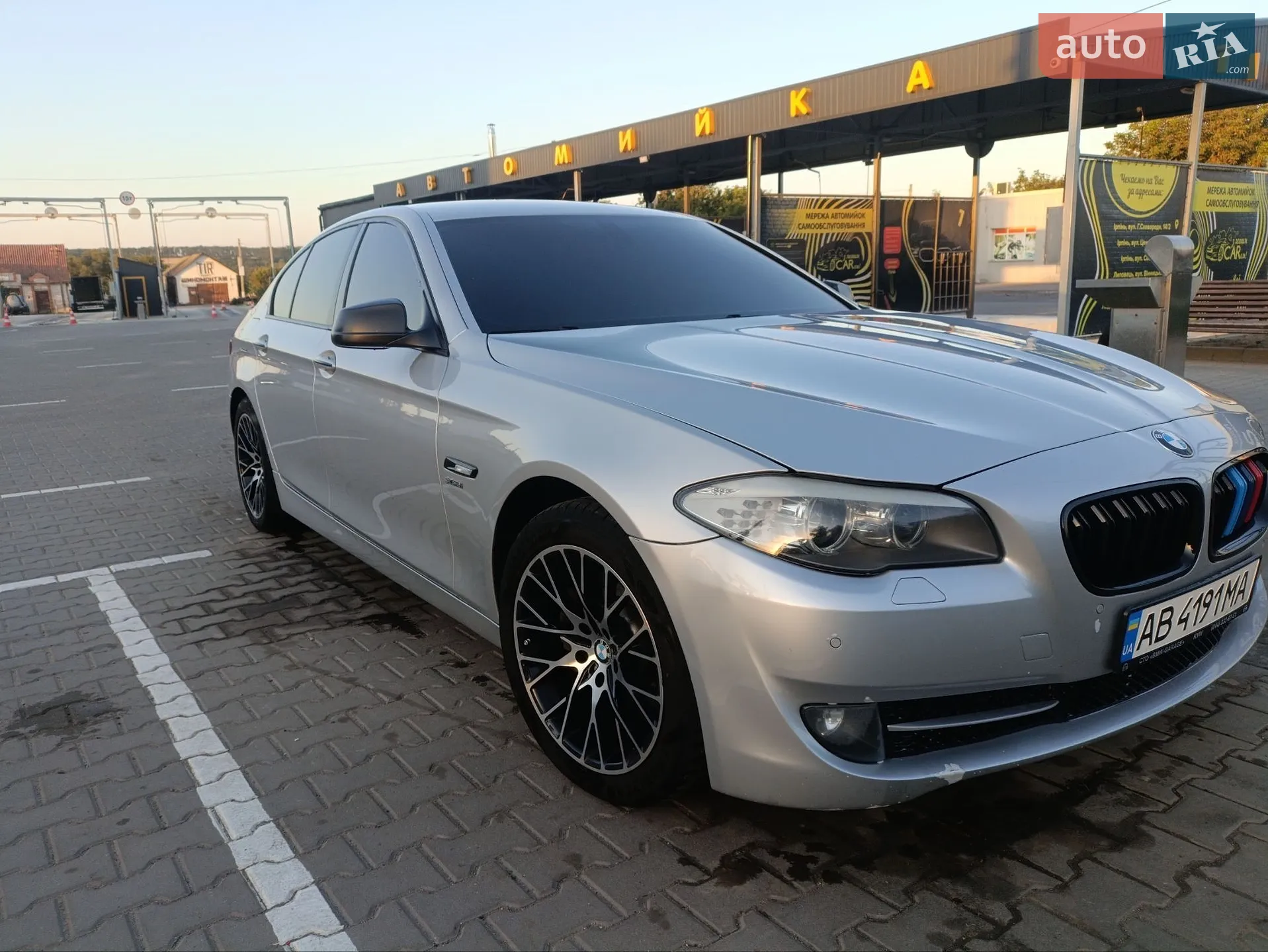 2012 BMW 5er - мініатюра 12