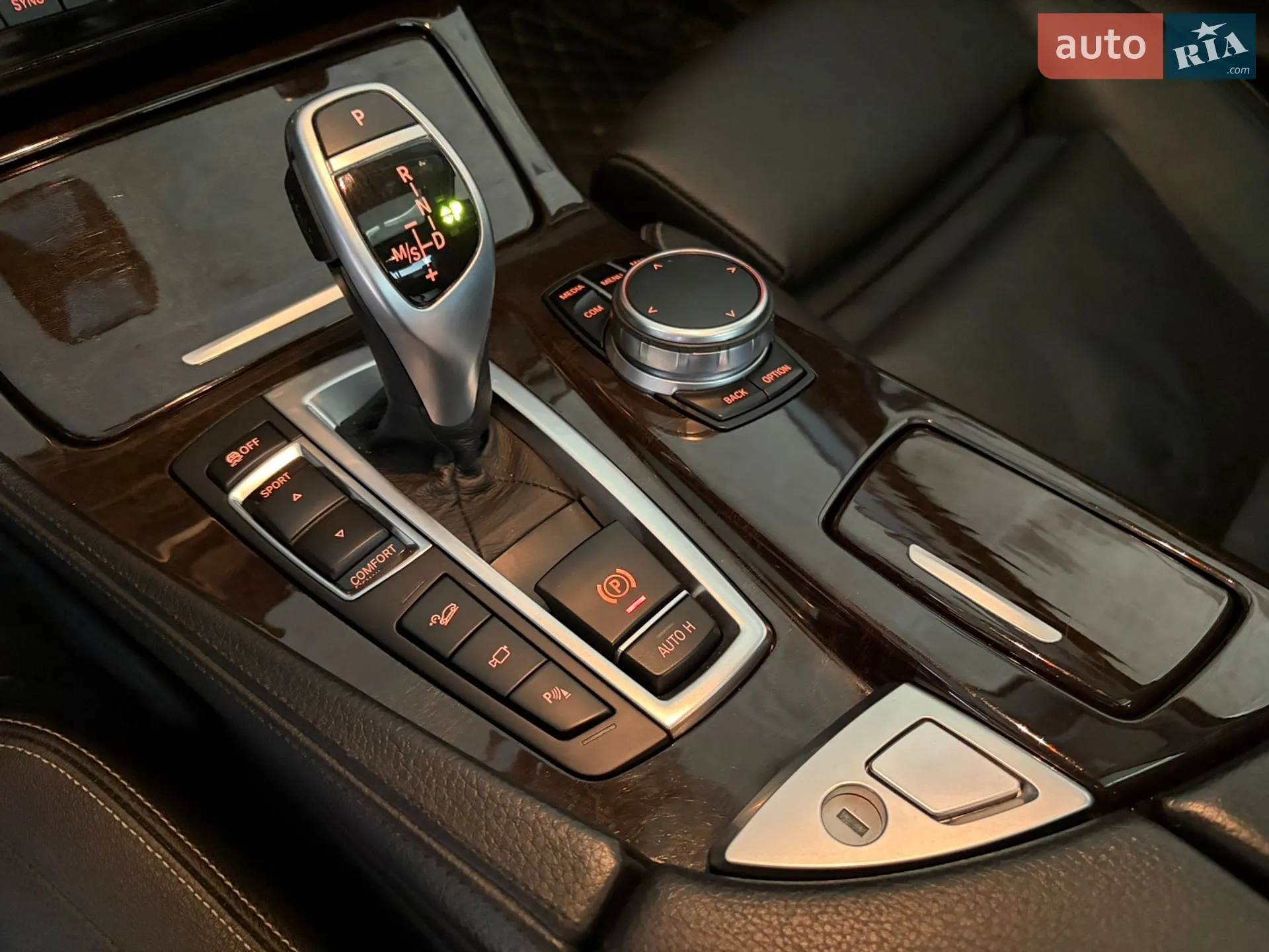 2013 BMW 5er - мініатюра 16