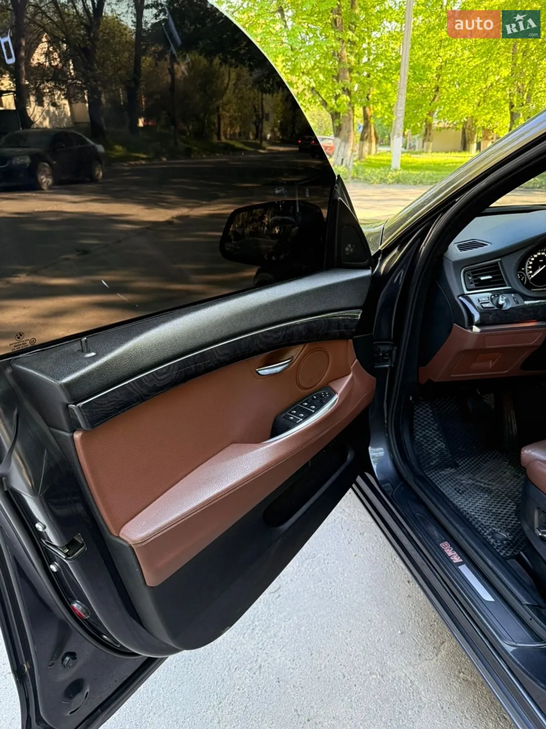 2011 BMW 5er - мініатюра 22