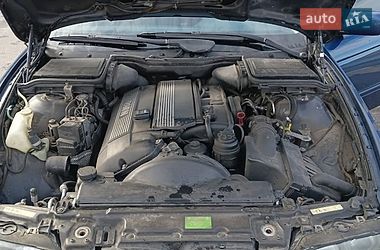 Седан BMW 5 Series 2001 в Кременчуге
