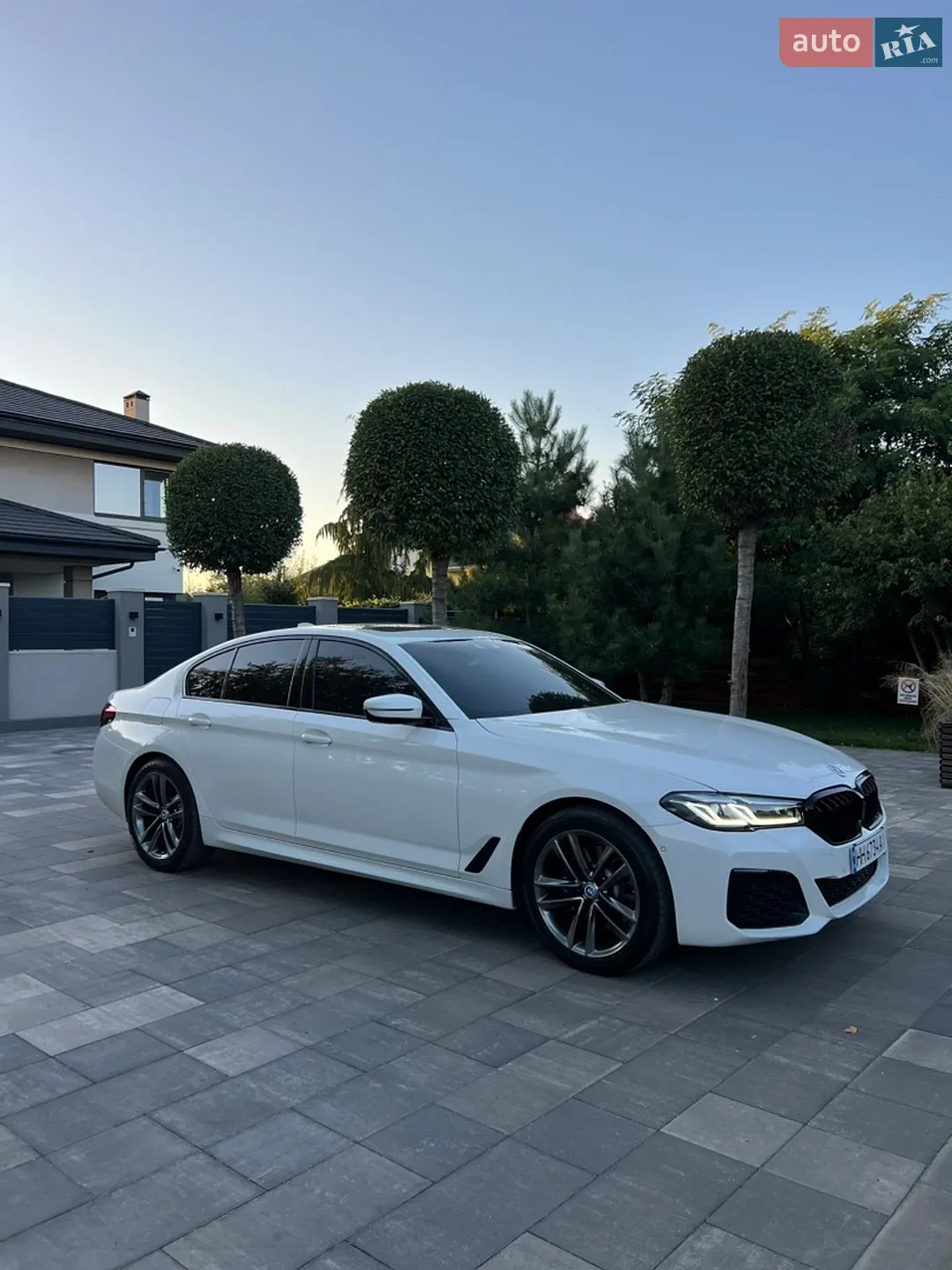 2020 BMW 5er - мініатюра 14