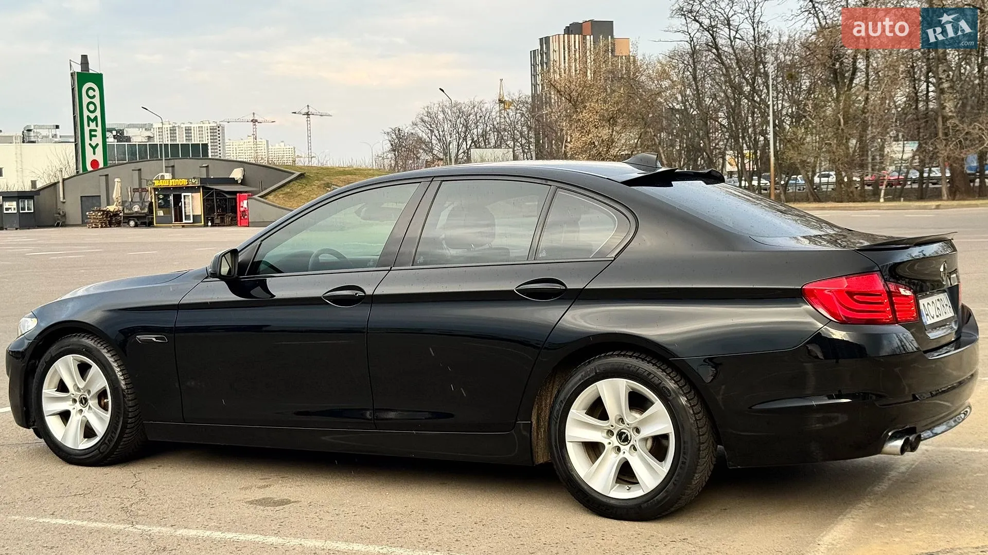 2011 BMW 5er - мініатюра 8