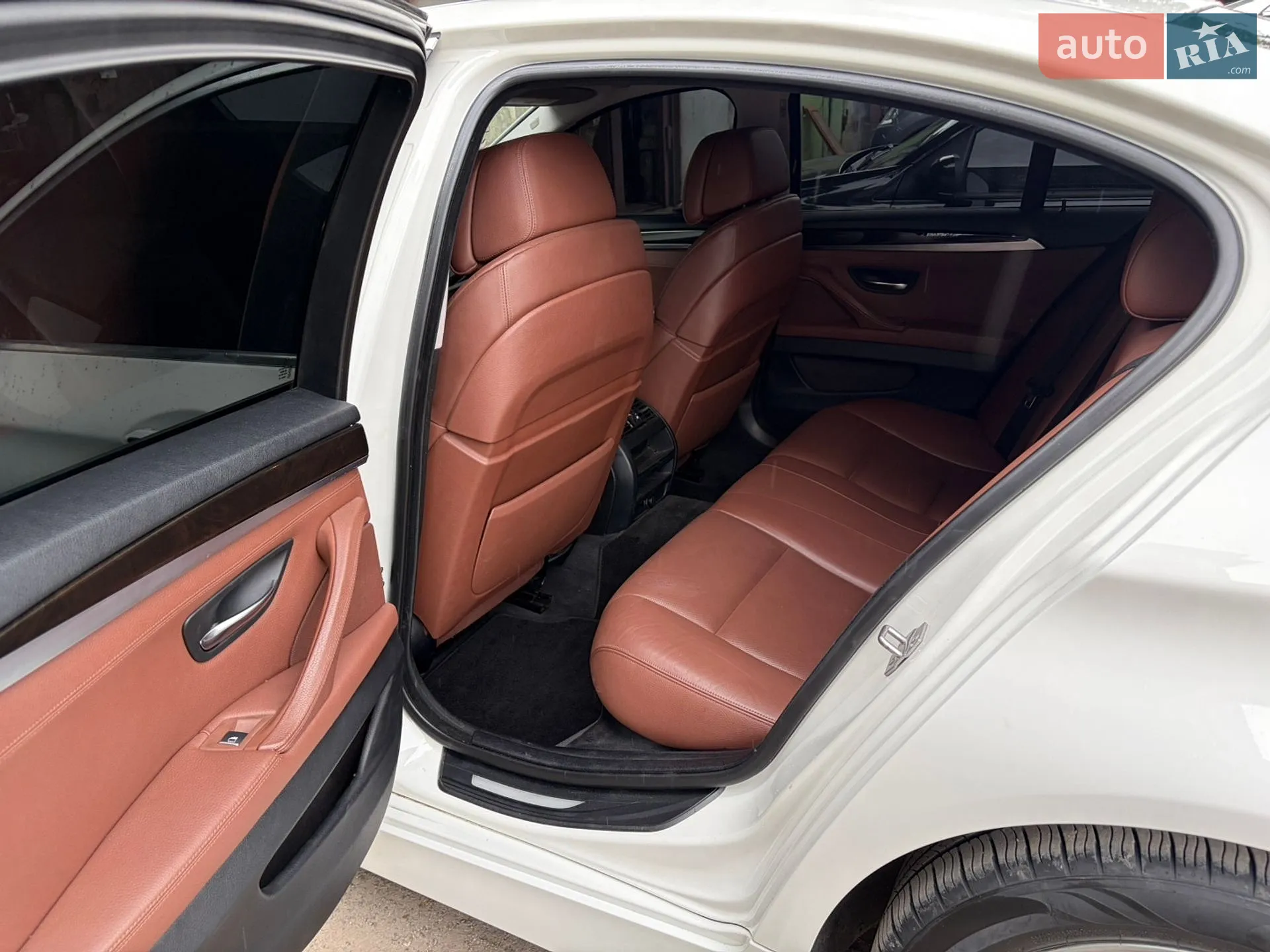2012 BMW 5er - мініатюра 20