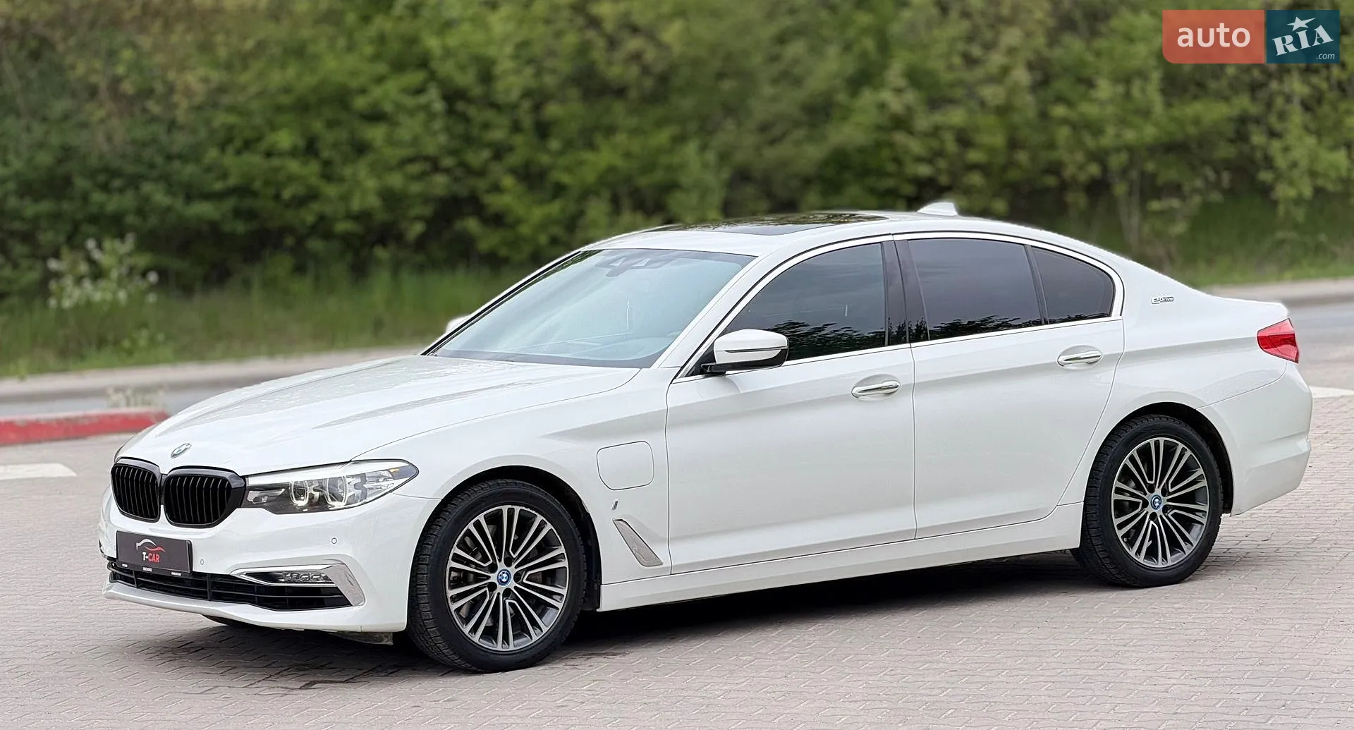 2018 BMW 5er - мініатюра 3