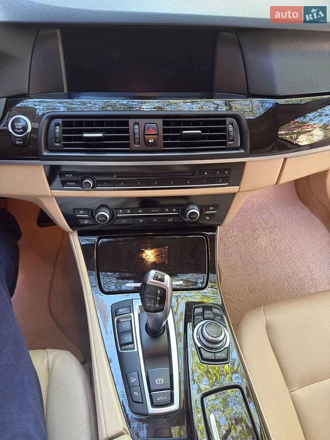2012 BMW 5er - мініатюра 22