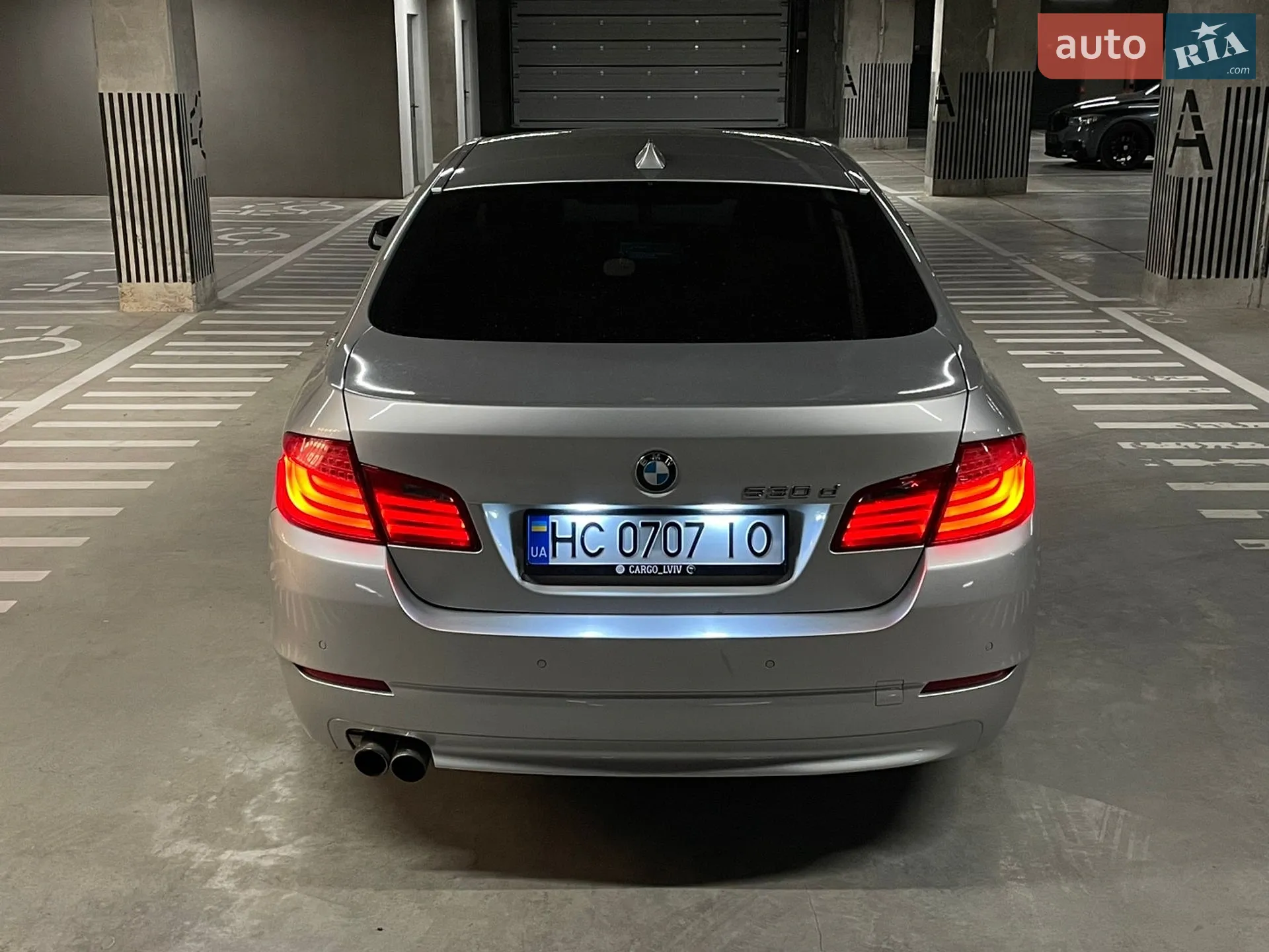 2010 BMW 5er - мініатюра 5