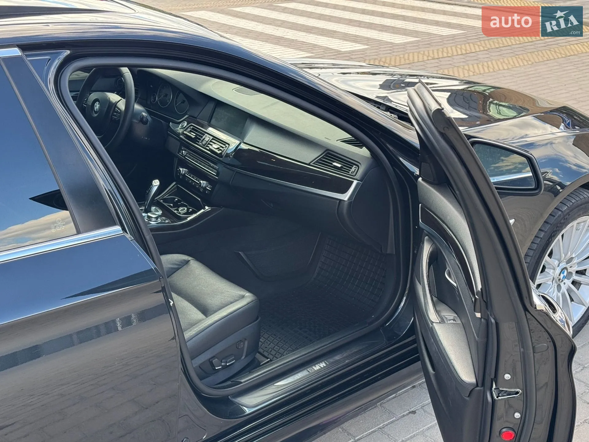 2011 BMW 5er - мініатюра 14