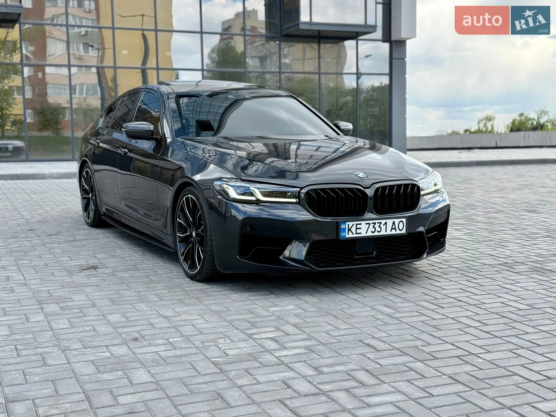 2017 BMW 5er - мініатюра 10