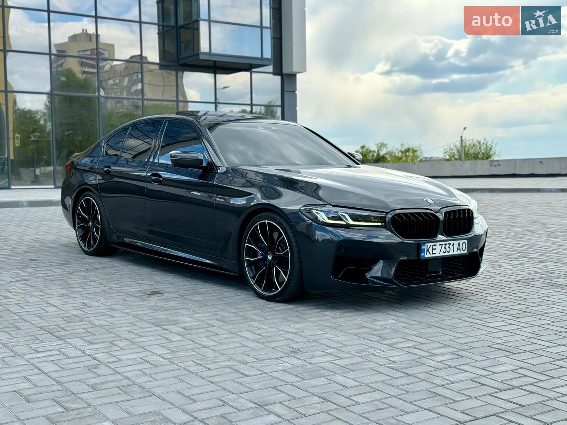 2017 BMW 5er - мініатюра 16